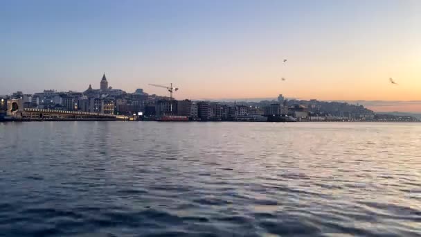 Istanbul Turquia Abril 2022 Galata Karakoy Distrito Praça Eminonu Início — Vídeo de Stock