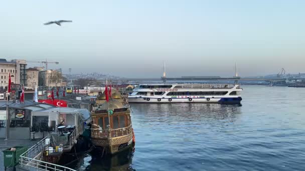 Istanbul Turkey April 2022 Istanbul Old City View Galata Bridge — Stock Video