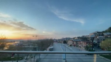 Avrupa ve Asya kıtaları arasındaki rüya şehir olan 15 bin 2022 İstanbul, tarihi ve modern görünümüne sahip İstanbul. Marmara Denizi kıyılarındaki eski İstanbul kenti ve gezginler için boğazın manzarası.