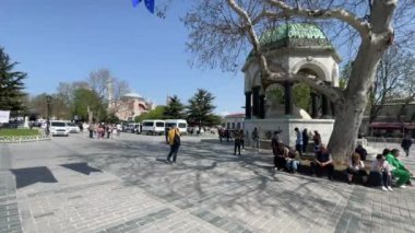 Avrupa ve Asya kıtaları arasındaki rüya şehir olan 15 bin 2022 İstanbul, tarihi ve modern görünümüne sahip İstanbul. Marmara Denizi kıyılarındaki eski İstanbul kenti ve gezginler için boğazın manzarası.