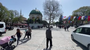 Avrupa ve Asya kıtaları arasındaki rüya şehir olan 15 bin 2022 İstanbul, tarihi ve modern görünümüne sahip İstanbul. Marmara Denizi kıyılarındaki eski İstanbul kenti ve gezginler için boğazın manzarası.