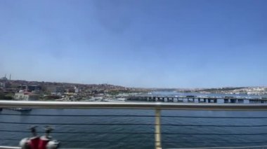 Avrupa ve Asya kıtaları arasındaki rüya şehir olan 15 bin 2022 İstanbul, tarihi ve modern görünümüne sahip İstanbul. Marmara Denizi kıyılarındaki eski İstanbul kenti ve gezginler için boğazın manzarası.