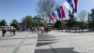 Avrupa ve Asya kıtaları arasındaki rüya şehir olan 15 bin 2022 İstanbul, tarihi ve modern görünümüne sahip İstanbul. Marmara Denizi kıyılarındaki eski İstanbul kenti ve gezginler için boğazın manzarası.