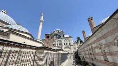 Karakol, istanbul. 29.2022 Karakol Meydanı 'ndan Galataport' a, modern ve tarihi mimari ve İstanbul 'da turistik yerleri olan kültürel ve tarihi yerler..