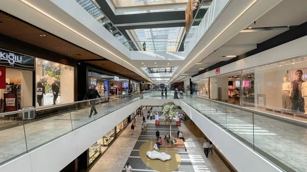 Bakirkoy Istanbul Turkey April 2022 Internal View Stores Marmara Forum — Foto de Stock