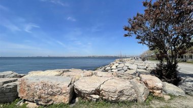 Kadıköy, istanbul, Türkiye. 8 Mayıs 2022 İstanbul ve Marmara Denizi Kadıköy kıyısından