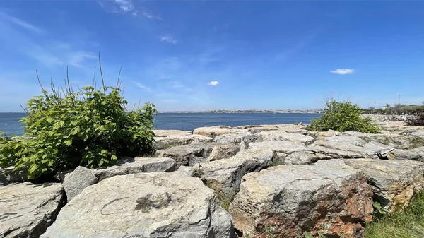 Kadıköy, istanbul, Türkiye. 8 Mayıs 2022 İstanbul ve Marmara Denizi Kadıköy kıyısından