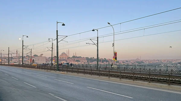 18 Mayıs 2022.istanbul, Avrupa ve Asya kıtaları arasındaki rüya şehir. İstanbul eski kent manzarası sabah erken saatlerde gezginler ve turistler için.