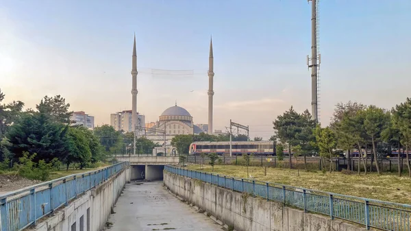Atakoy Istanbul May 2022 Omer Duruk Mosque Exterior View Marmaray — Stock Photo, Image