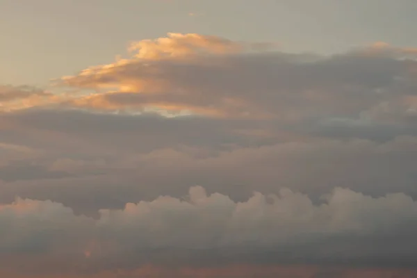 Kora Reggeli Égbolt Drámai Felhők — Stock Fotó