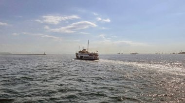 İstanbul, Türkiye. İstanbul 'un Avrupa ve Asya tarafları arasındaki deniz ve yolcu taşımacılığının sembolü olan 29 bin 2022..