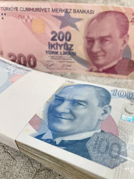 Zbliżenie Banknotów Lirami Tureckimi Potrzeby Finansów Gospodarki — Zdjęcie stockowe