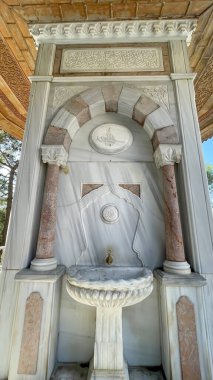 İstanbul 'un Beykoz ilçesinde Anadolu kıyısında yer alan bir tepe olan 2 Ekim 2022 