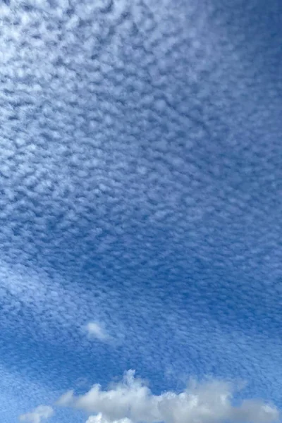 Gökyüzünde Meteorolojide Bulut Hareketleri — Stok fotoğraf