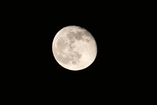 과밝은 보름달 과닫는 보름달 — 스톡 사진