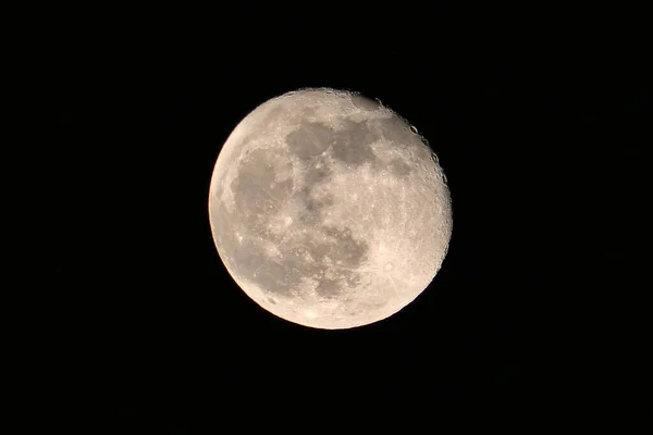 과밝은 보름달 과닫는 보름달 — 스톡 사진
