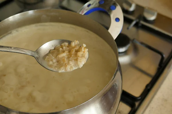 Deliciosa Sopa Iogurte Turco Yayla Sem Hortelã Close — Fotografia de Stock