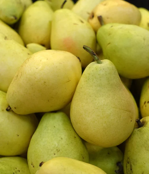 Verdulero Pera Madura Fruta Pera Listo Para Venta Peras Color — Foto de Stock