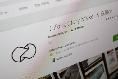 Ivanovsk, Rusya - 28 Kasım 2021: Bir tabletin ekranında hikaye oluşturucu uygulamayı aç.