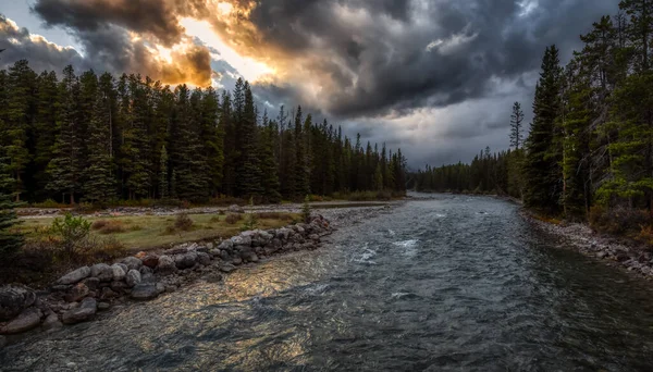 Canadese Rocky Mountain Landschap. — Stockfoto