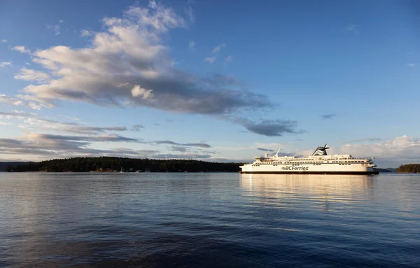 BC Ferries Σκάφος κοντά στον Αεροσταθμό στον κόλπο Swartz — Φωτογραφία Αρχείου