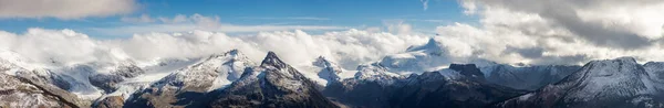 氷河｜カナダの山の風景. — ストック写真