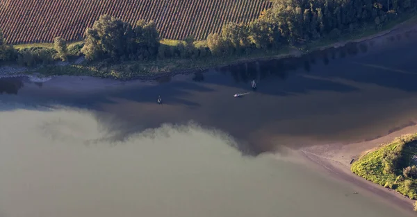 Luchtfoto van Fraser River bij Chilliwack — Stockfoto