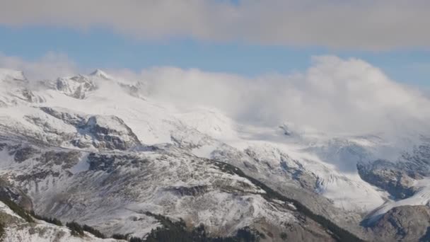 Gletsjer Canadees berglandschap. Genomen in Provinciaal Park Garibaldi — Stockvideo