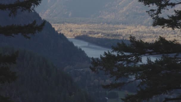 Vista panorámica del paisaje de montaña de la naturaleza canadiense. — Vídeo de stock