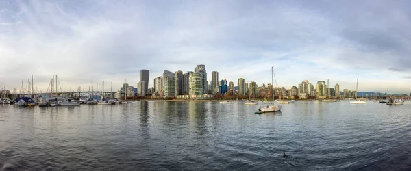 Panoramic View of Modern Downtown Cityscape during a sunny fall day — Stock Photo, Image
