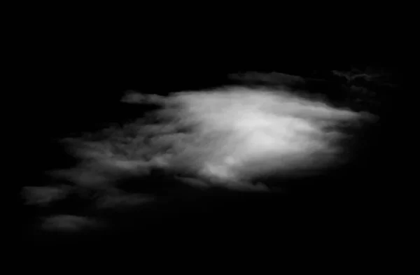 Біла хмара ізольована на чорному фоні . — стокове фото