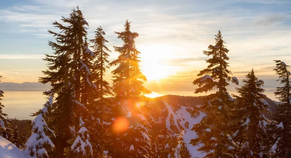 Sunset View from top of Hollyburn Mountain in Winter Season. — Stock Photo, Image