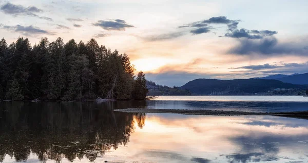 Panoramic View of a Canadian Landscape in Shoreline Trail — Stock Photo, Image