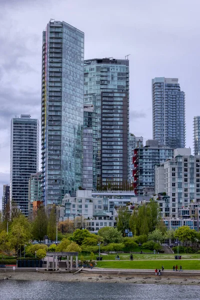 Residential Home Buildings Downtown Vancouver British Columbia Canada False Creek — стоковое фото