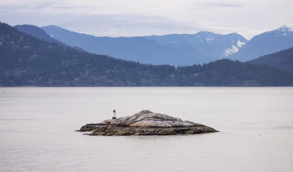 Rocky Island Howe Sound Horseshoe Bay West Vancouver Britská Kolumbie — Stock fotografie