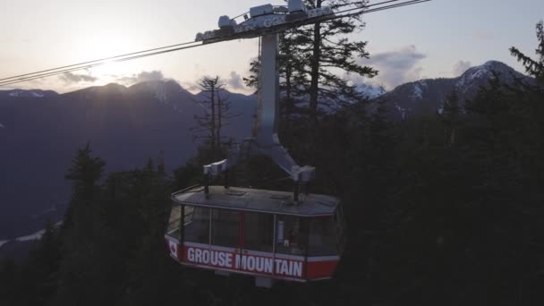 North Vancouver British Columbia Kanada Április 2022 Gondola Grouse Mountain — Stock videók