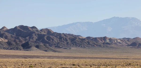 Ορεινό Τοπίο Της Ερήμου Σάνυ Μπλου Σκάι Νεβάδα Ηπα Ιστορικό — Φωτογραφία Αρχείου
