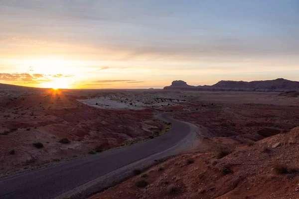 Scenic Road Red Rock Mountains Desert Sunrise Inglés Temporada Primavera — Foto de Stock