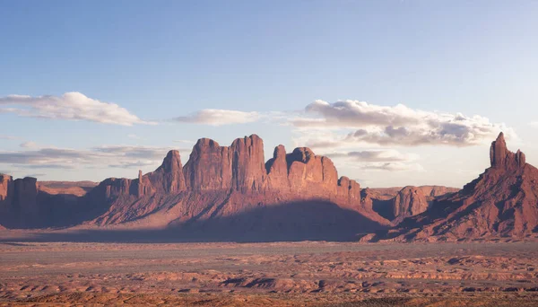 Desert Rocky Mountain American Landscape Sunset Sky Art Render Долина — стокове фото