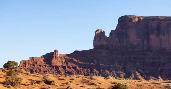 Desert Rocky Mountain American Landscape Morning Sunny Sunrise Sky Oljato — ストック写真