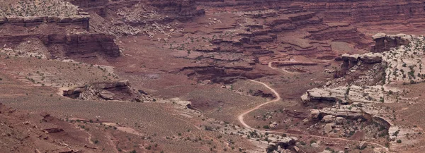 Dirt Διαδρομή Στο Desert Canyon Σκηνικό Αμερικανικό Τοπίο Και Red — Φωτογραφία Αρχείου