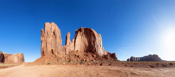 Desert Rocky Mountain American Landscape Sunny Morning Sunrise Oljato Monument — Stockfoto