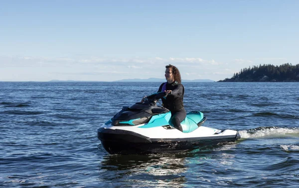 Adventurous Caucasian Woman Water Scooter Riding Ocean Howe Sound Mountain — Stockfoto