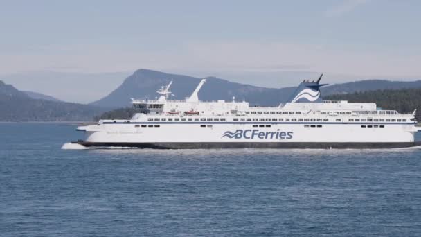 Gulf Islands British Columbia Canada July 2022 Ferries Passing Islands — 图库视频影像