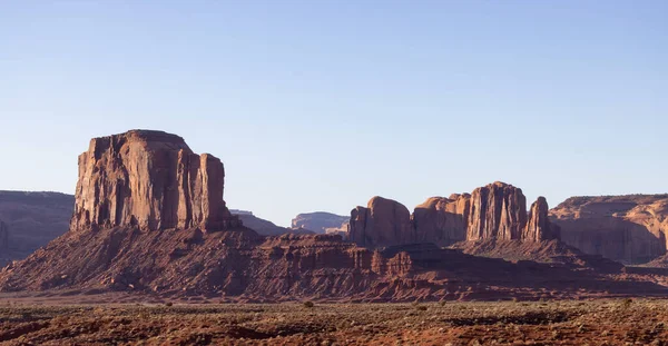 Desert Rocky Mountain American Landscape Morning Sunny Sunrise Sky Oljato — 图库照片