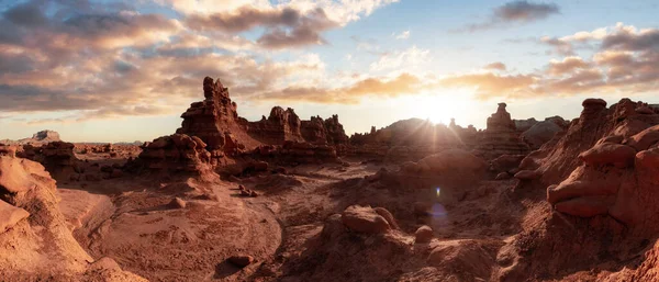Red Rock Formations Desert Colorful Sunny Sunrise Sky Art Render —  Fotos de Stock