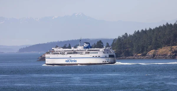 Gulf Islands British Columbia Canada July 2022 Ferries Passing Islands — Foto de Stock