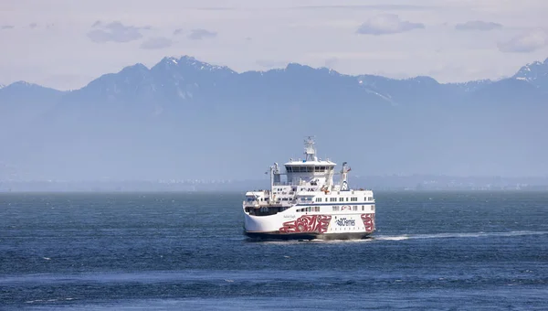 British Columbia Canada July 2022 Ferries Passing Strait Georgia West — Stockfoto