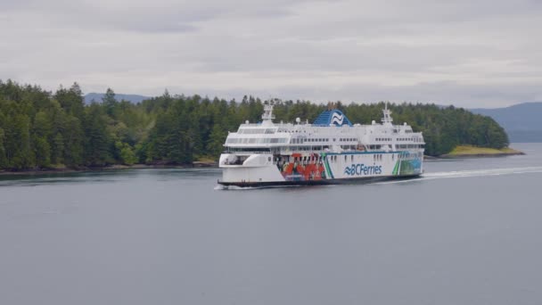 Gulf Islands British Columbia Canada July 2022 Ferries Passing Islands — 图库视频影像