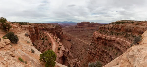 Scenic American Landscape Red Rock Mountains Desert Canyon Spring Season — Stockfoto